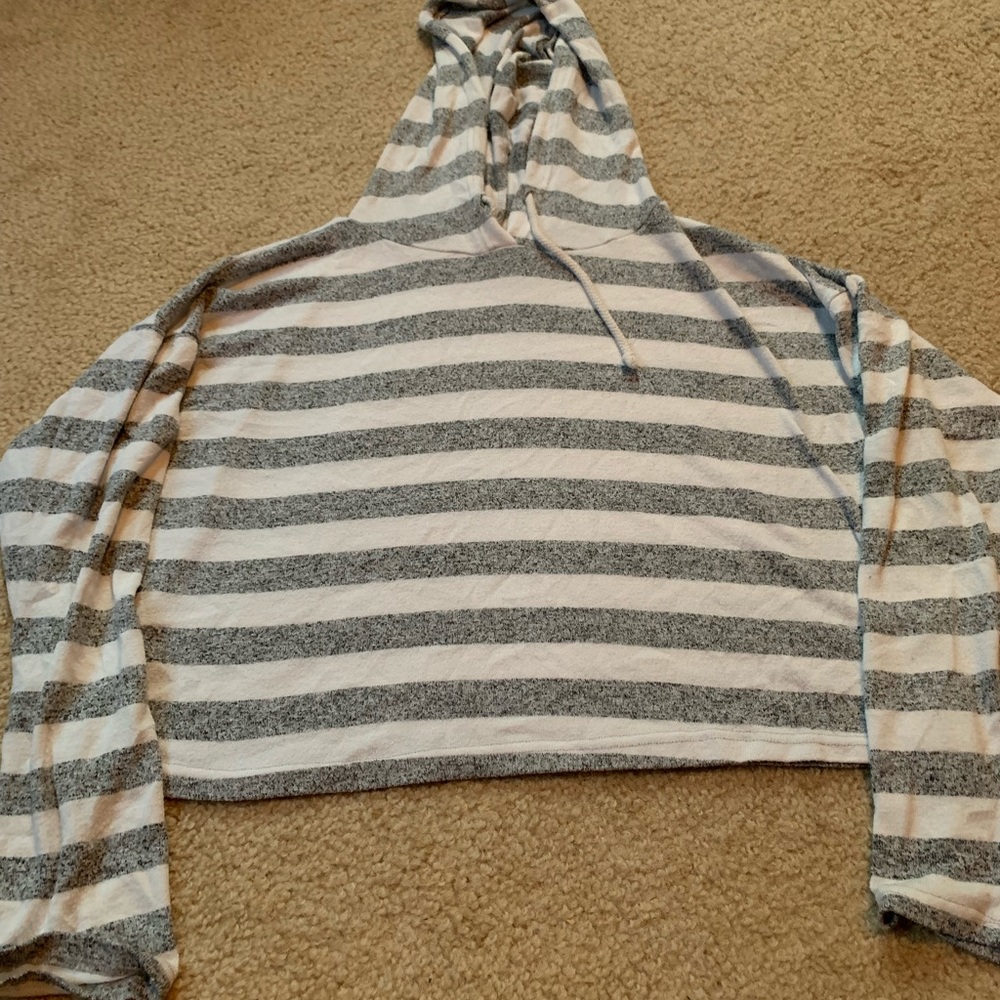 Cropped sweater